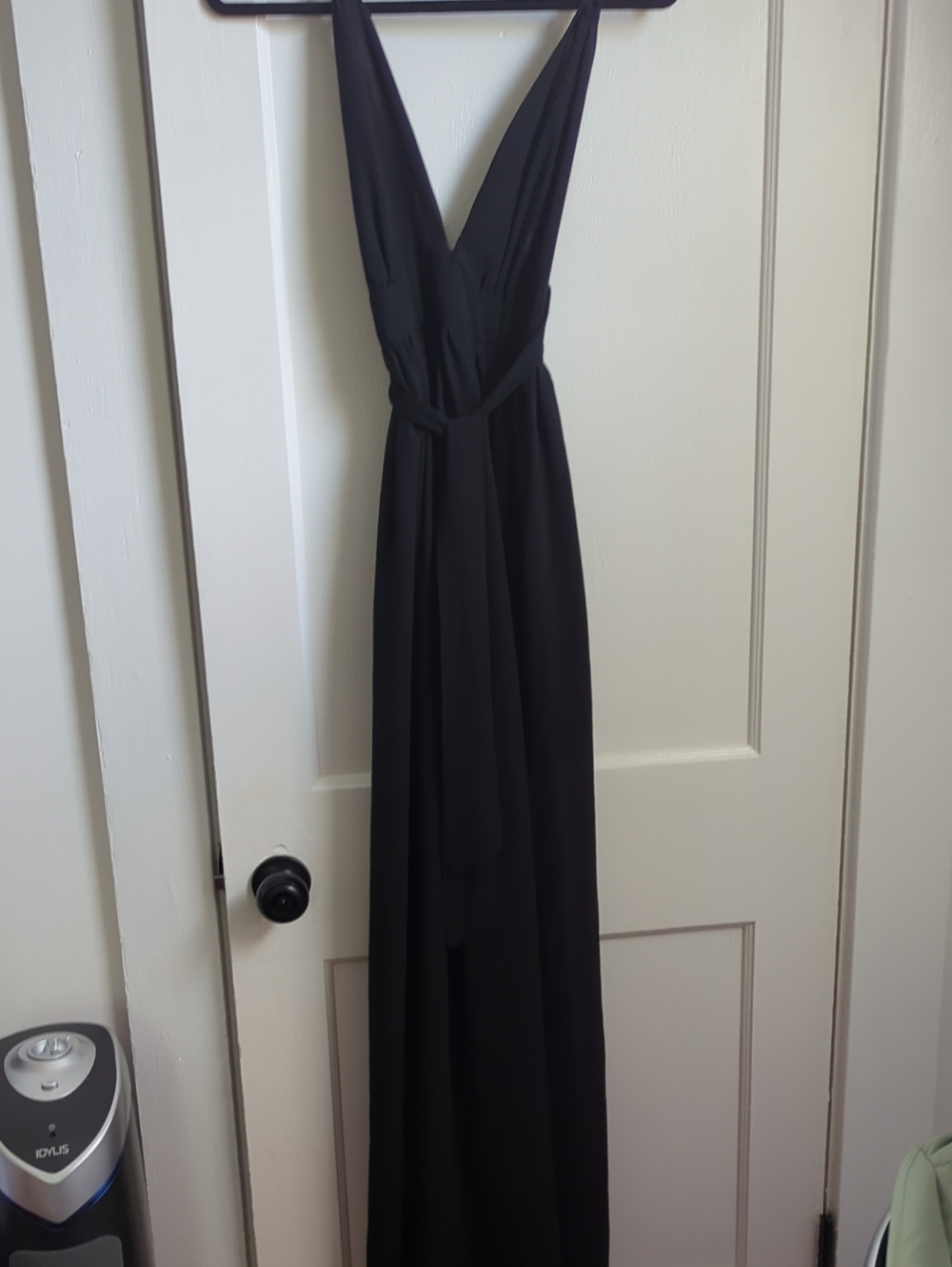 Women's Charlotte Russe Black Deep V Maxi Dress with Waist Tie Size L